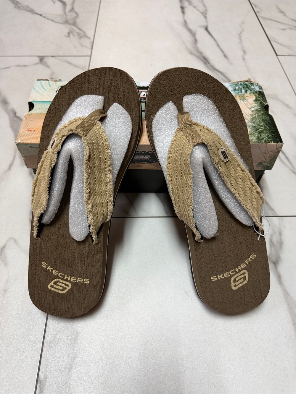 Skechers Brown Tan Men's Flip Flop Sandals Surf Combers Size 13 Brand New